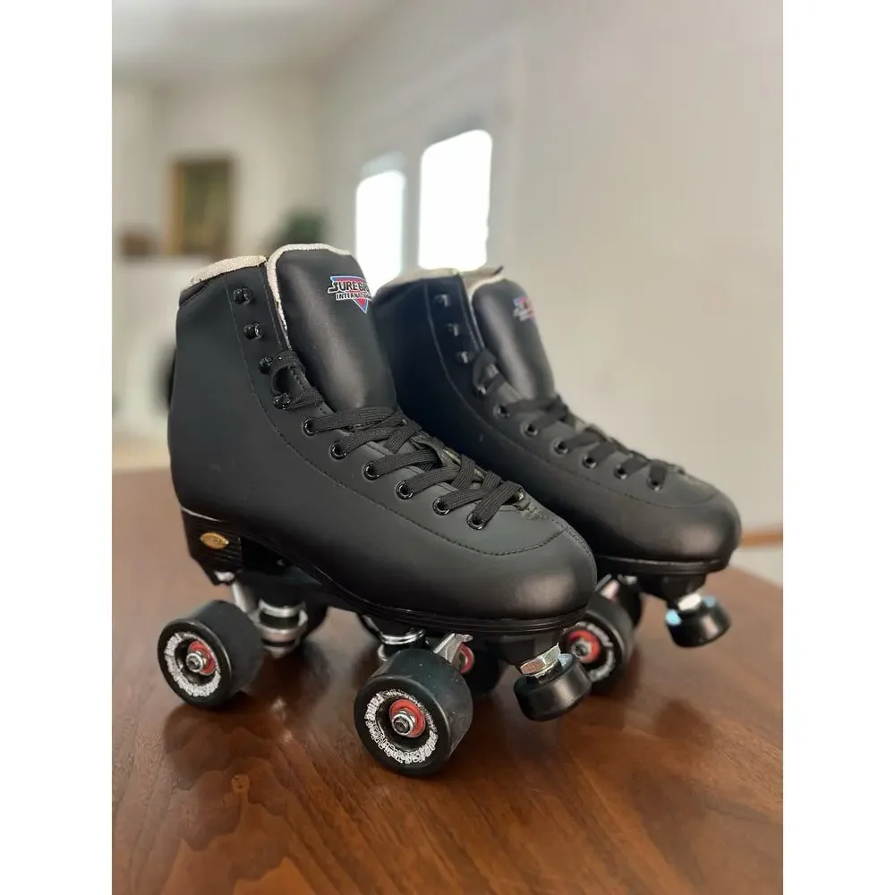 Sure-Grip International Fame Black Quad Roller Skates - Great Condition Size 7 - Picture 3 of 8
